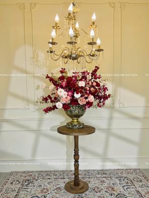 Bàn tròn chân tròn